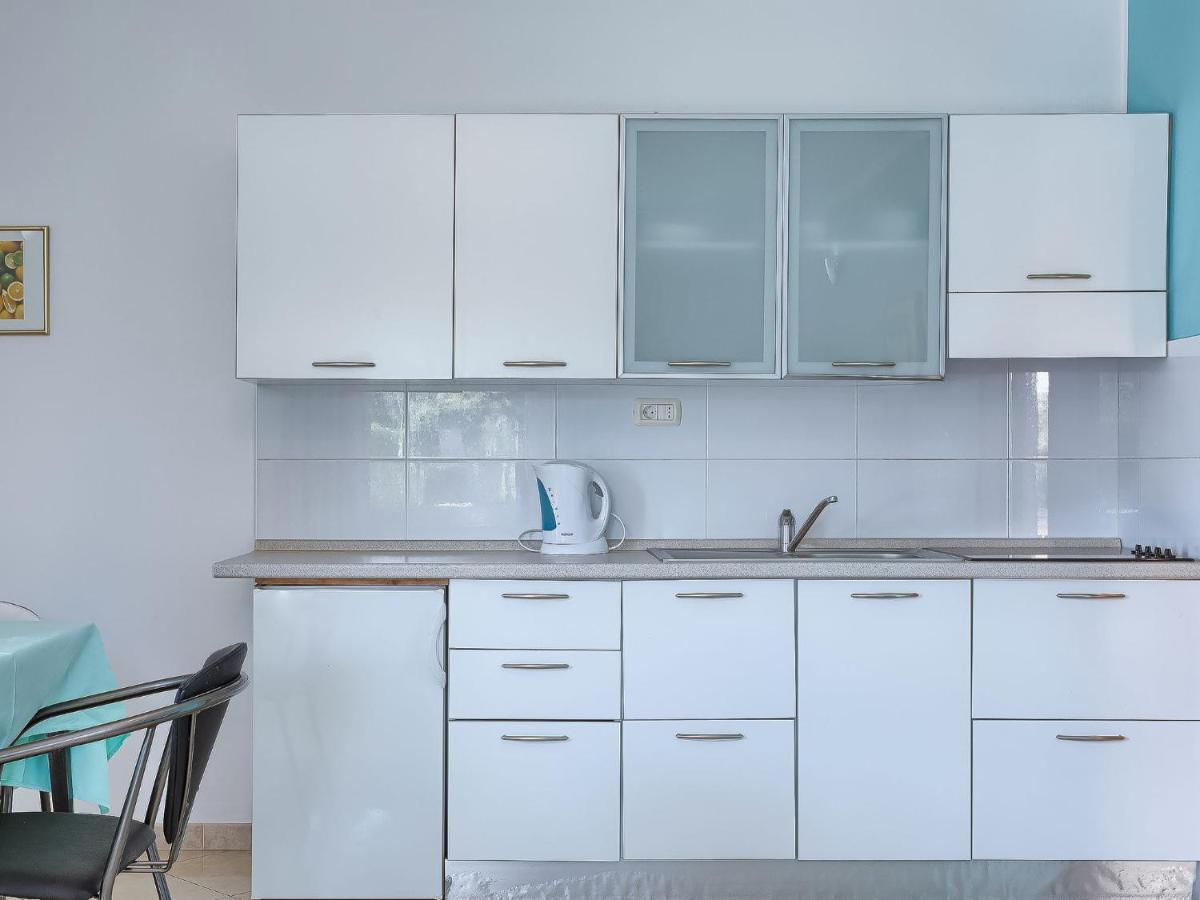 Apartment Nika-2 By Interhome Умаг Екстериор снимка