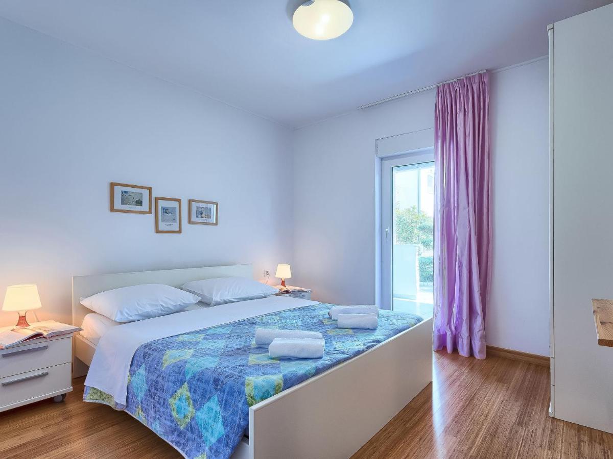 Apartment Nika-2 By Interhome Умаг Екстериор снимка